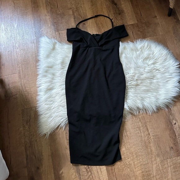 NOOKIE Athena Off The Shoulder Midi Dress Black - Picture 3 of 5